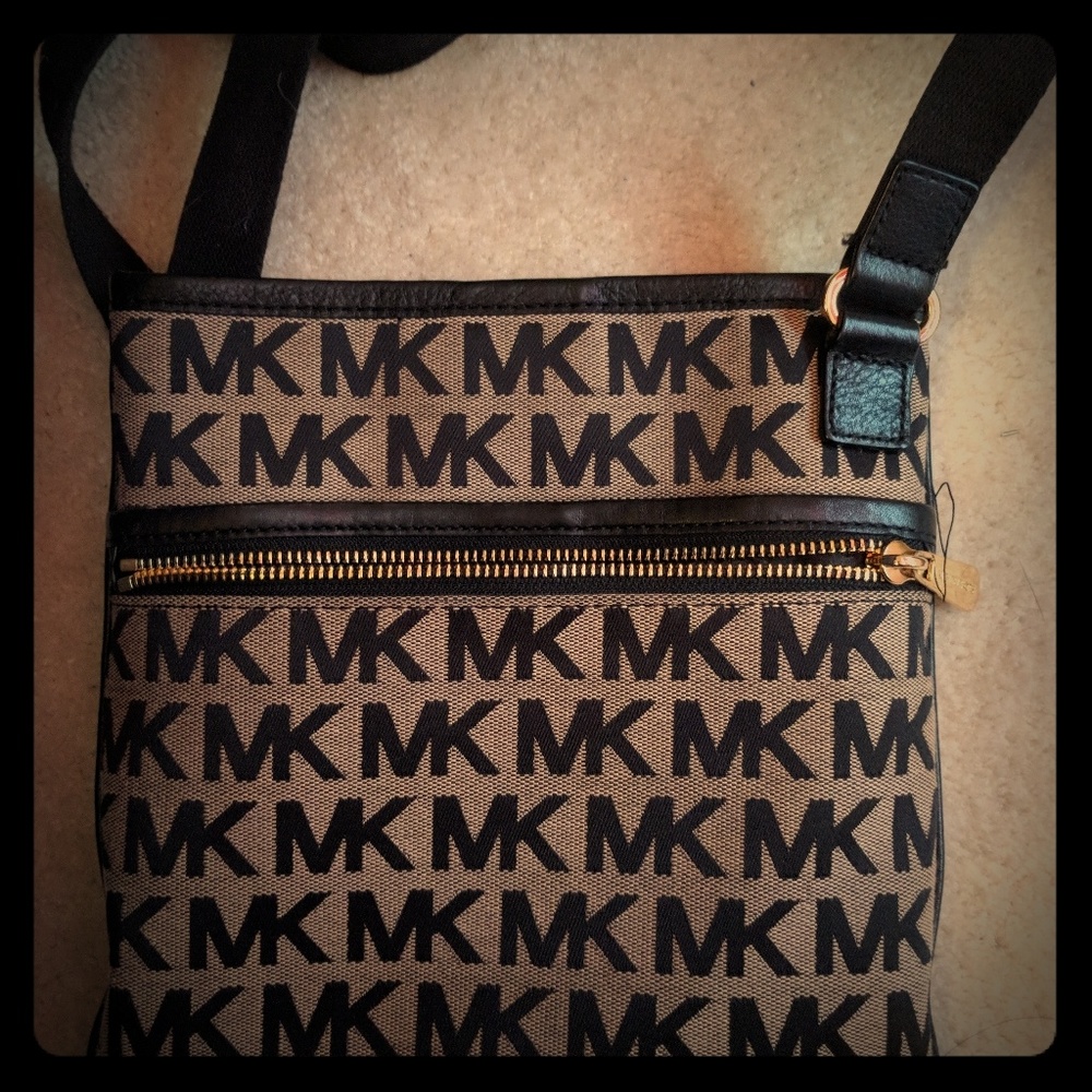 Michael Kors crossbody